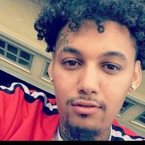 Meet your Posher, Johnathan